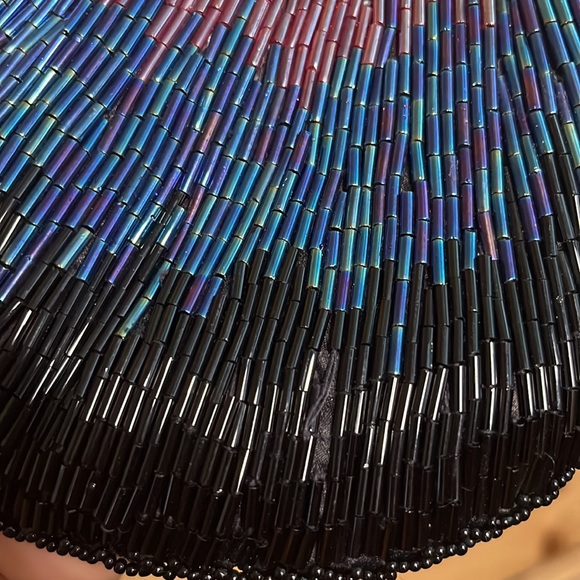 La Regale LTD beaded purse - Picture 5 of 5